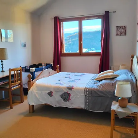 Apartment Spacieux 2 Pieces Avec Balcon Au Calme - 4 A 6 Personnes, Proche Commodites - Fr-1-761-35